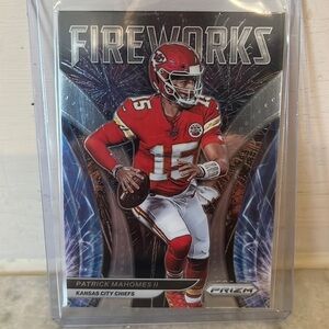 🔥 2021 Patrick Mahomes Panini Fireworks PRIZM card